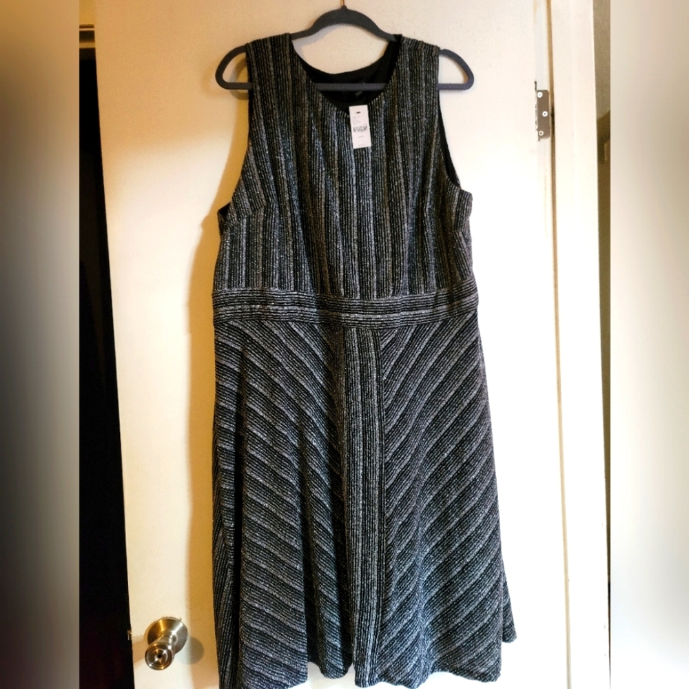 NWT Lane Bryant 22/24 black and silver party dress